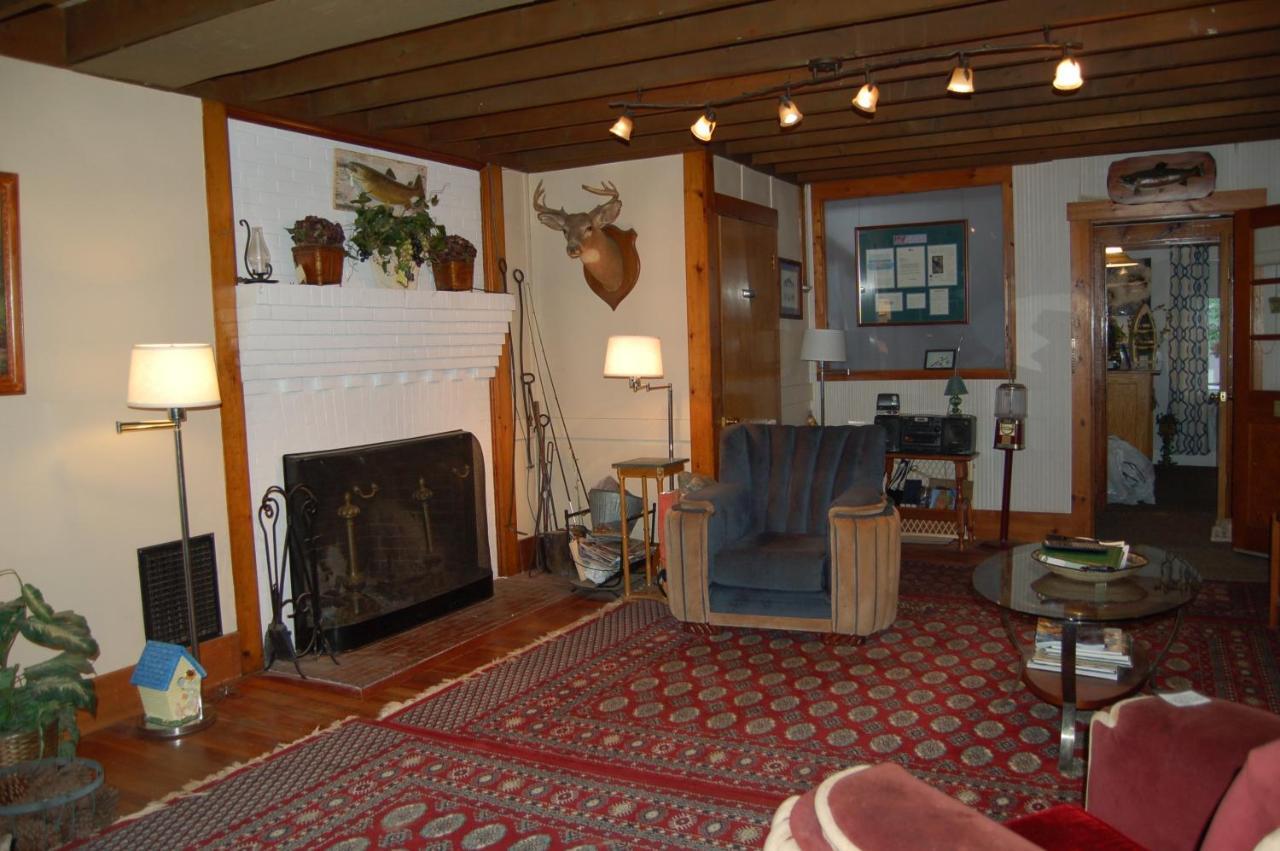 Sebago Lake Lodge & Cottages North Windham Exterior photo